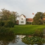 parken, dammen och huset